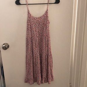 Flowy dress with flower pattern
